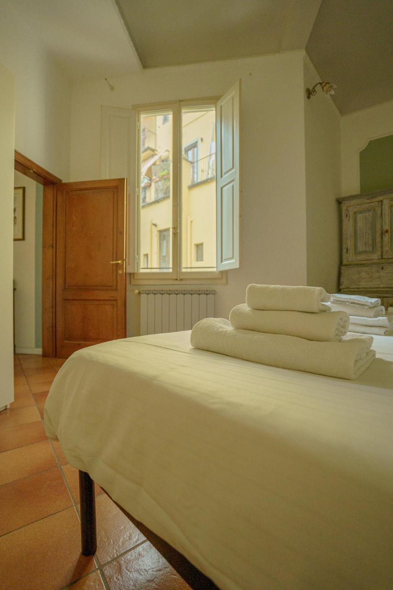 Tranquil Suite Near Museums And Train Station Florence Buitenkant foto