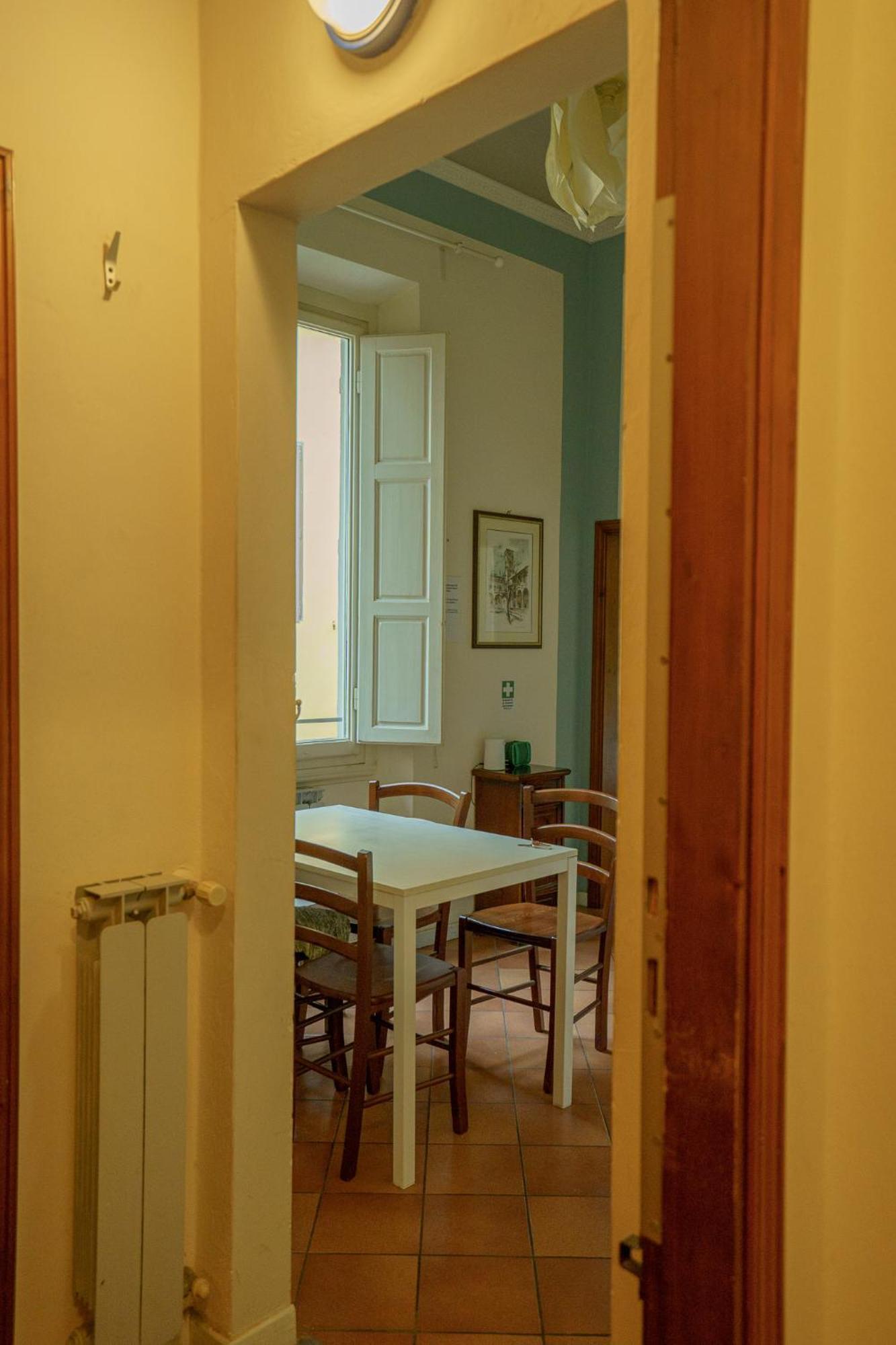 Tranquil Suite Near Museums And Train Station Florence Buitenkant foto