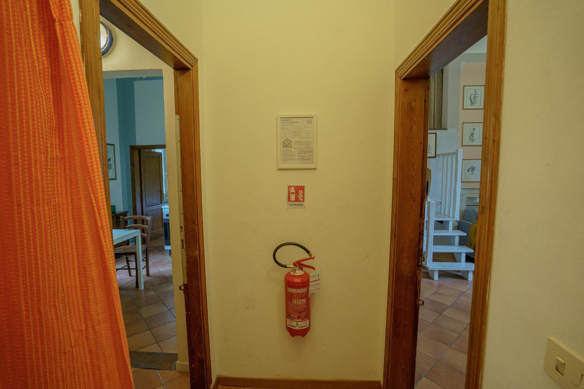 Tranquil Suite Near Museums And Train Station Florence Buitenkant foto