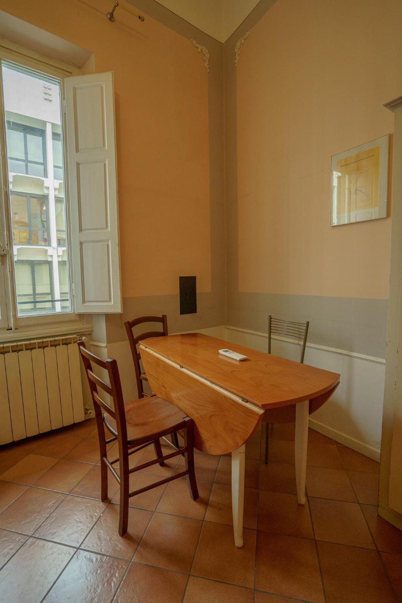 Tranquil Suite Near Museums And Train Station Florence Buitenkant foto